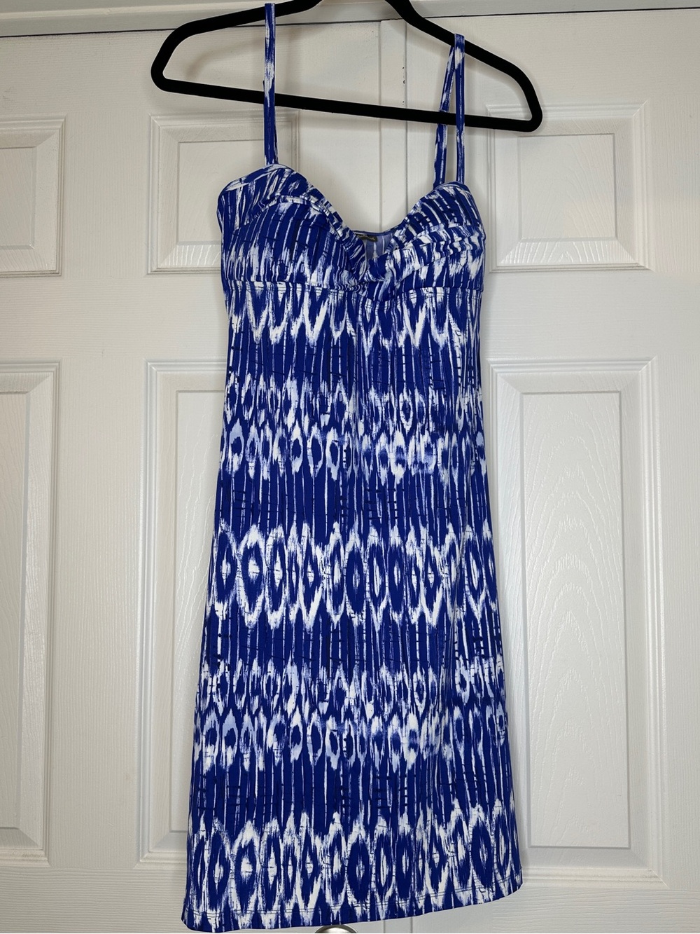 Tommy Bahama Blue White Ikat Swim Dress Cover Up Padded Shelf Bra Size Medium